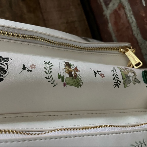 Disney Bambi lounge fly bag great bag for all Bambi lovers new with tags - Picture 11 of 11